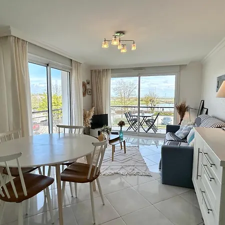 Pointe De Sel, Face Au Port Du Crotoy * Le Crotoy